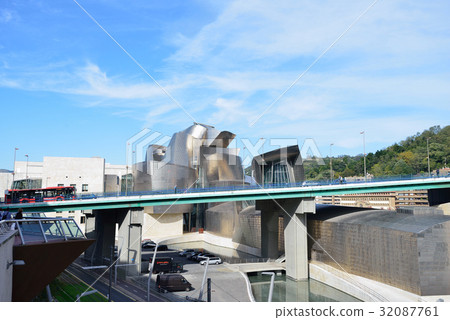 Spain Bilbao Guggenheim Museum Spain Bilbao Guggenheim Museum 32087761