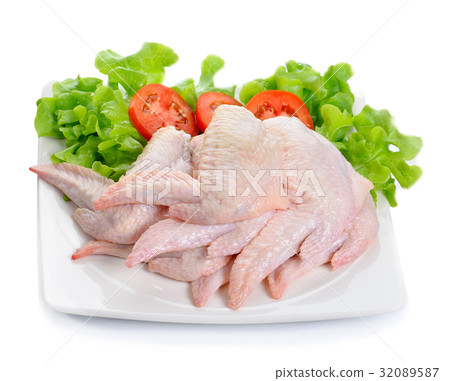 Raw Chicken Wings isolated on white Raw Chicken Wings isolated on white 32089587