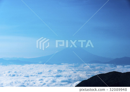 Yakushi-dake早上富士山 32089948