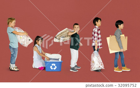 Diverse Group Of Kids Recycling Garbage Diverse Group Of Kids Recycling Garbage 32095752