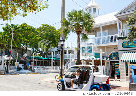 KEY WEST, FLORIDA USA - APRIL 13, 2015: The KEY WEST, FLORIDA USA - APRIL 13, 2015: The 32109448