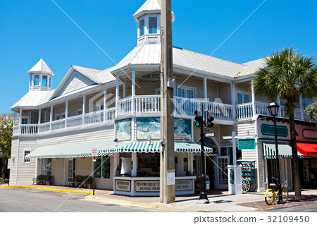 KEY WEST, FLORIDA USA - APRIL 13, 2015: The KEY WEST, FLORIDA USA - APRIL 13, 2015: The 32109450
