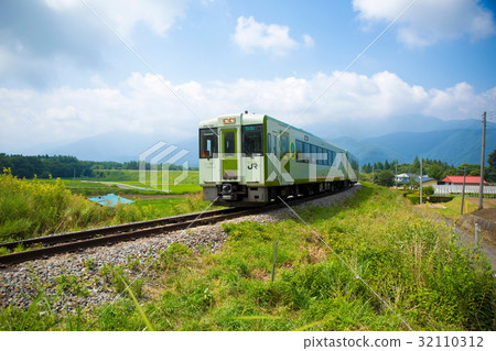 JR Koumi線Kobuchizawa JR Koumi線Kobuchizawa 32110312