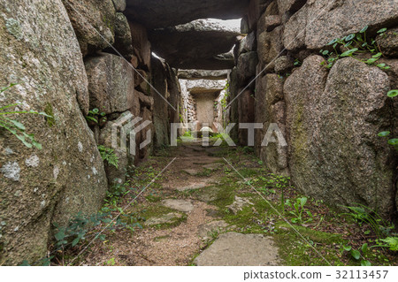 Giants grave of Coddu Vecchiu - Arzachena Giants grave of Coddu Vecchiu - Arzachena 32113457