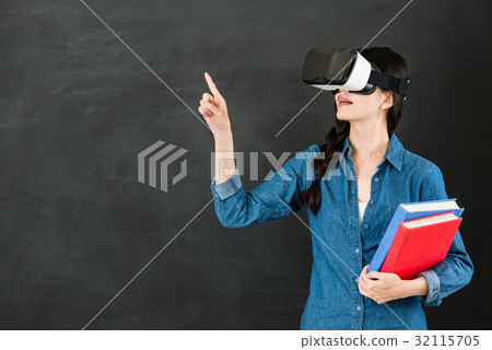 asian woman student touch screen with VR headset 32115705
