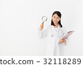 Doctor with magnifying glass 32118289
