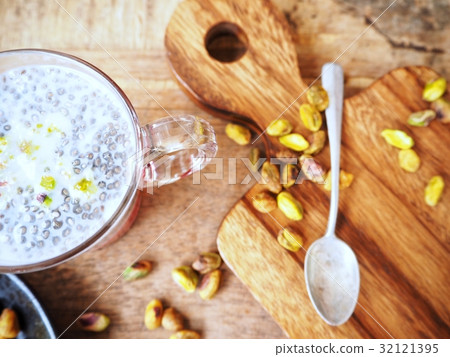 Falooda Indian dessert Falooda Indian dessert 32121395