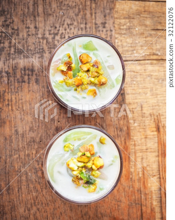 Falooda Indian dessert Falooda Indian dessert 32122076