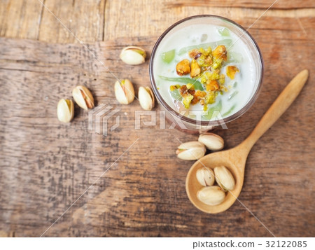 Falooda Indian dessert Falooda Indian dessert 32122085