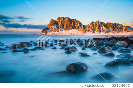 Lofoten the beautiful island in Norway. 32124907