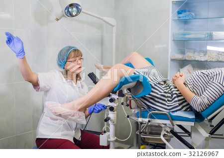 Female Gynecologist During Examination In Her 32126967