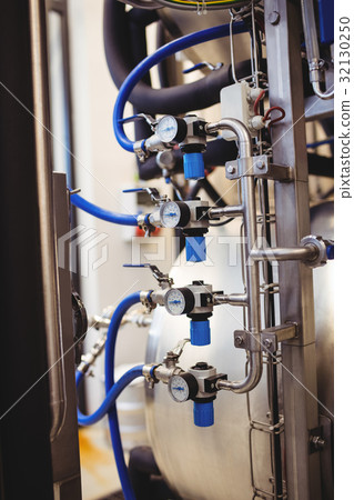 Meter gauge on pipeline of machinery Meter gauge on pipeline of machinery 32130250