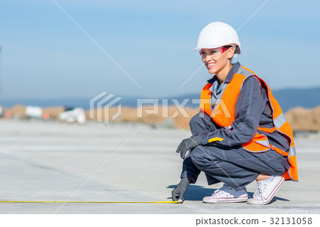 worker measure construction worker measure construction 32131058