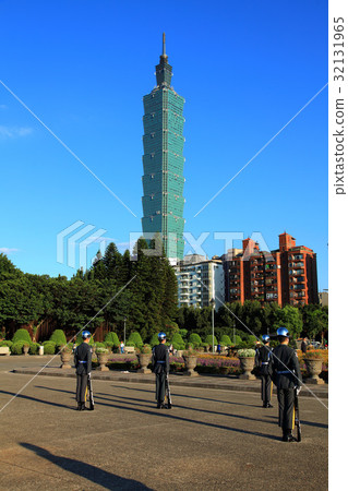 Taipei Landmark 32131965