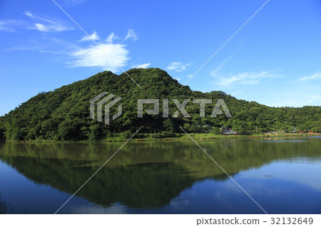 North of Taiwan North of Taiwan 32132649