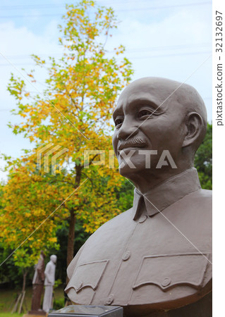 North of Taiwan 32132697