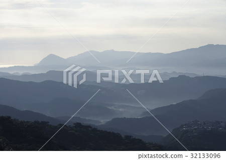 Mountain Mist 32133096