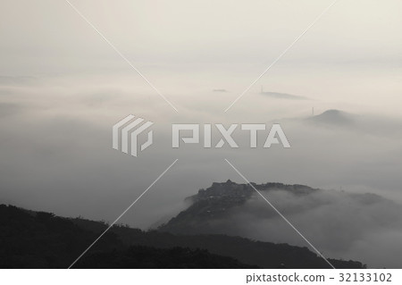 Mountain Mist 32133102