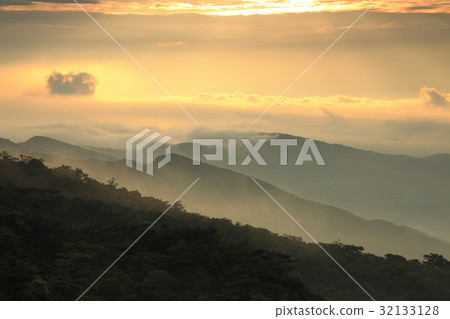 Mountain Mist Mountain Mist 32133128