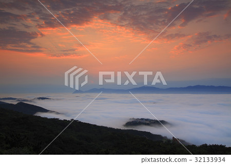 The Scenery 32133934