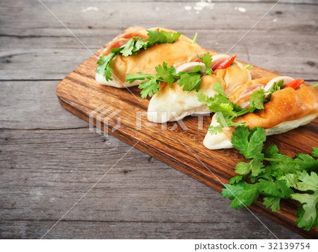 Sandwich vietnamese food Sandwich vietnamese food 32139754