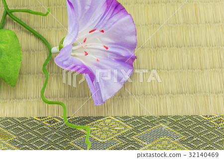 日式榻榻米和牽牛花 日式榻榻米和牽牛花 32140469