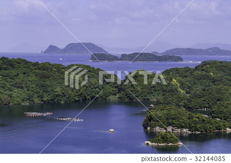 Looking at Kujuku Island from Funakoshi Observatory 3 32144085