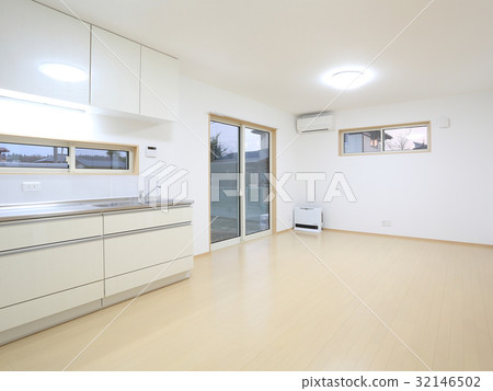 新建的客廳用餐廚房 32146502