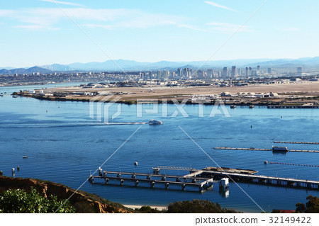 San Diego with harbor in foreground 32149422