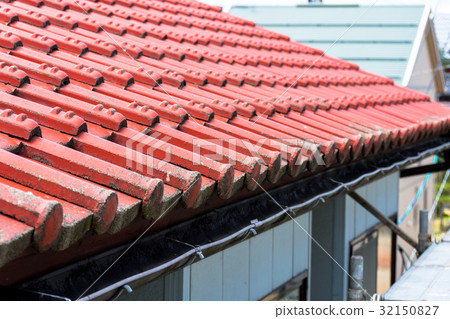 屋頂施工 32150827