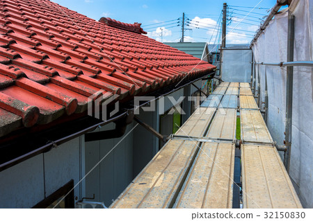 屋頂施工 32150830