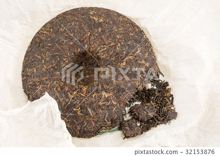 Pu-erh fermented Chinese tea 32153876