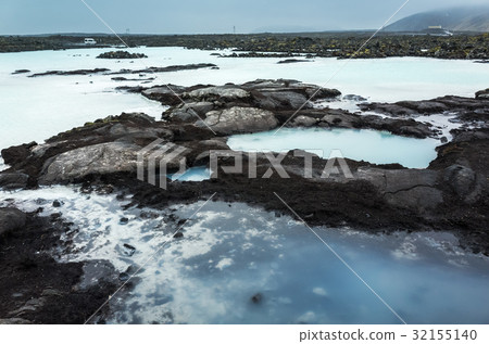 Iceland, Blue lagoon coastal landscape 32155140