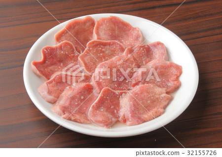Grilled meat tongue Grilled meat tongue 32155726