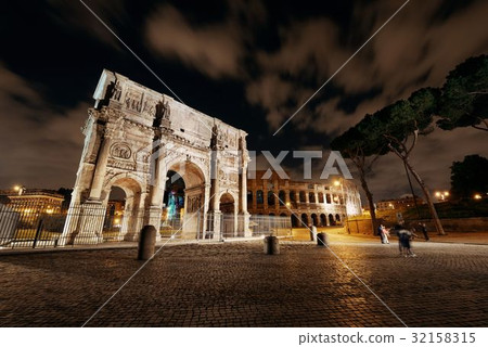 Arch of Constantine 32158315