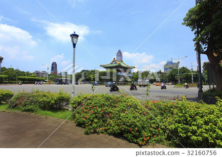 Taipei City 32160756