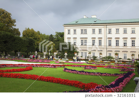 Austria 32161031