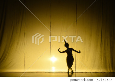 human shadow show human shadow show 32162382