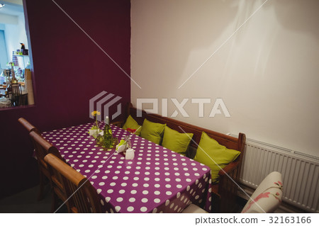 Table setting in cake shop 32163166