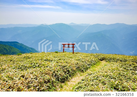 View from Nakatsu Awaji Mt. 32166358