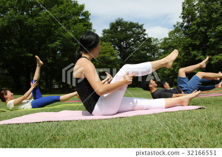 普拉提瑜伽 32166551