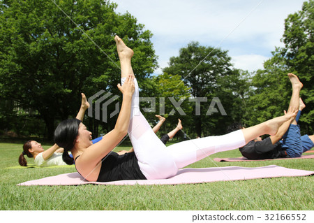 普拉提瑜伽 32166552