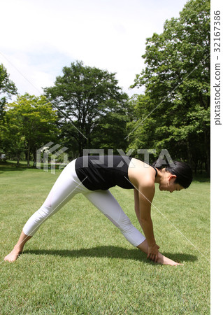 巴雷頓瑜伽 巴雷頓瑜伽 32167386