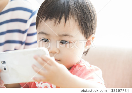 寶貝和媽媽 32167784