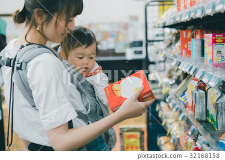 supermarket, super market, girl 32168158