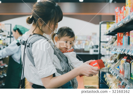 supermarket, super market, girl 32168162