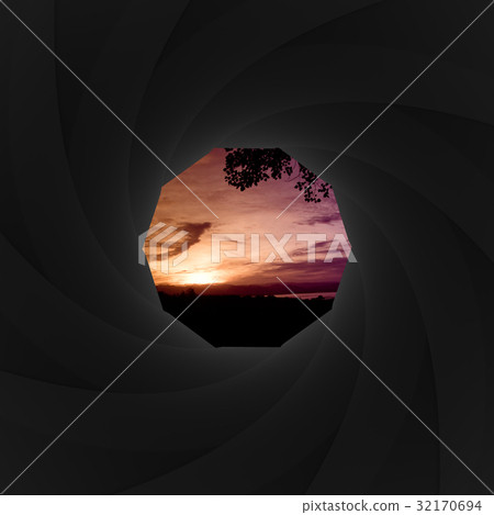 Shutter aperture 32170694