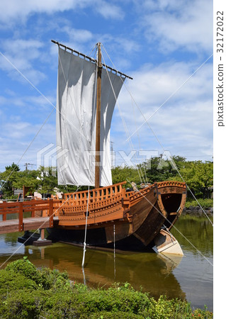 Nihon Heritage Kitaei Ship Port of Call 32172022