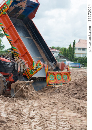 Land transporter to reclaim land to prepare the co Land transporter to reclaim land to prepare the co 32172094