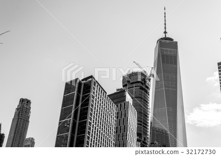 Views of the financial district from Tribeca (NYC) 32172730